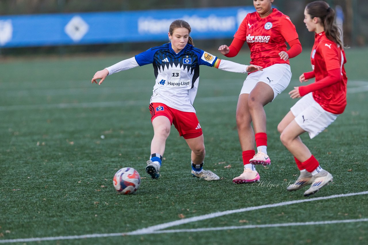 Bild 416 - wBJ Hamburger SV - Holstein Kiel : Ergebnis: 8:0